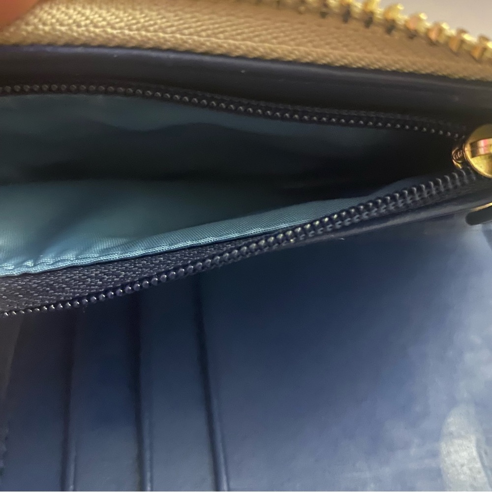 Coach Poppy Glam Madras Wristlet EUC - Picture 6 of 10